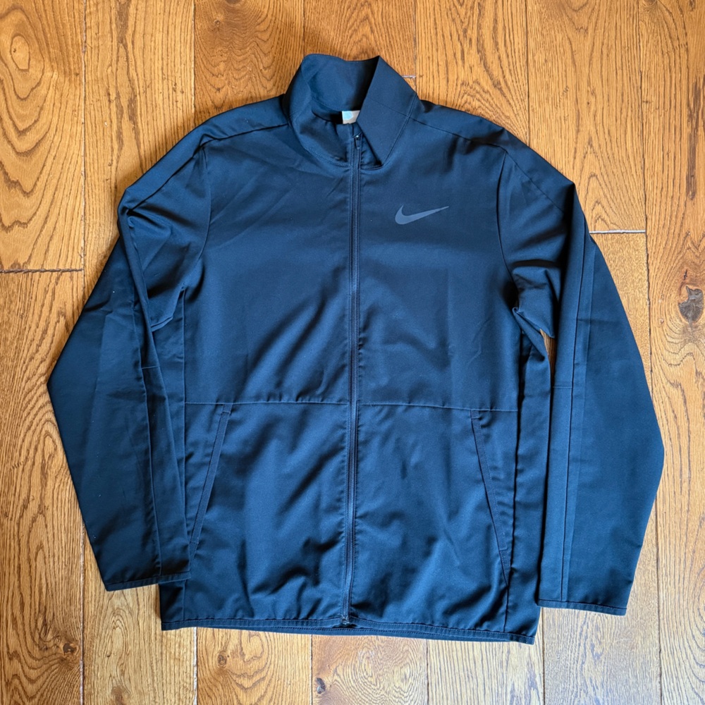 Men’s Nike Black Windbreaker Jacket, Size M